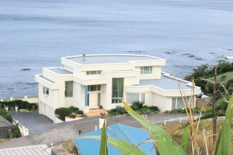 Photo of property in 71 High Street, Island Bay, Wellington, 6023