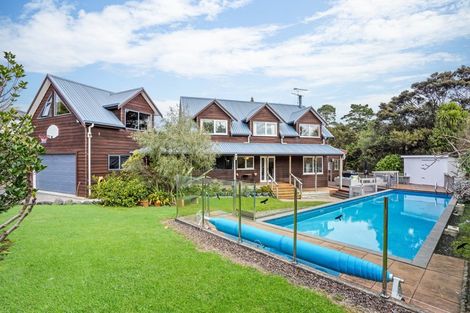 Photo of property in 26 Wicklam Lane, Greenhithe, Auckland, 0632