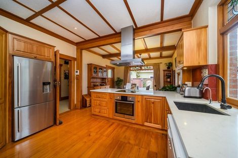 Photo of property in 8 Chaytor Street, West End, Palmerston North, 4410