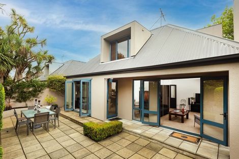 Photo of property in 105b Holly Road, St Albans, Christchurch, 8014