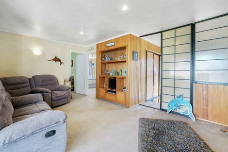 Photo of property in 2/23 Swan Crescent, Pakuranga, Auckland, 2010