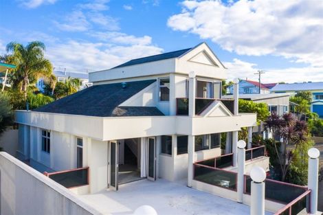 Photo of property in 10a Seaview Road, Whangarei, 0110