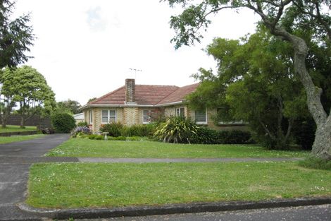 Photo of property in 14 Collie Road, Pukekohe, 2120