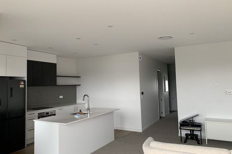 Photo of property in 9/1 Genevieve Lane, Hobsonville, Auckland, 0616