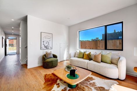 Photo of property in 28 Stableford Crescent, Opaheke, 2113