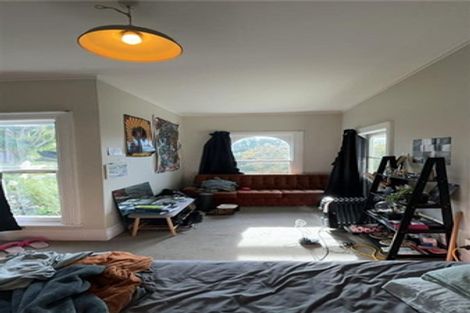 Photo of property in 1/14 Clifton Terrace, Kelburn, Wellington, 6012