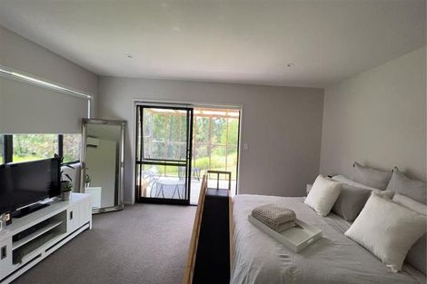 Photo of property in 1235 East Coast Road, Redvale, Albany, 0794