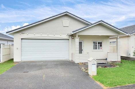 Photo of property in 10 Mulvaney Crescent, Henderson, Auckland, 0612