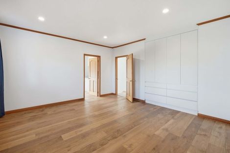 Photo of property in 99 East Coast Road, Castor Bay, Auckland, 0620