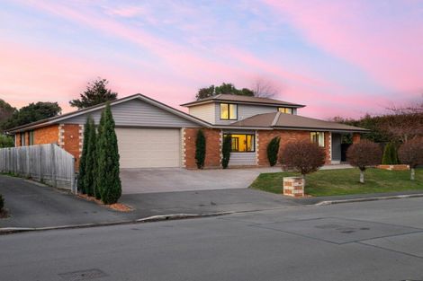 Photo of property in 44 Bottle Lake Drive, Parklands, Christchurch, 8083