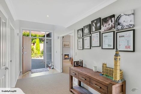 Photo of property in 19 Navigation Drive, Whitby, Porirua, 5024