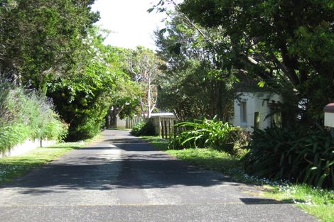 Photo of property in 11 Hastie Avenue, Mangere Bridge, Auckland, 2022