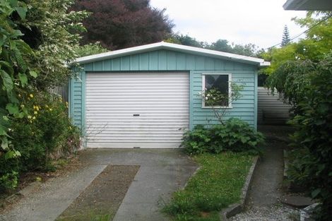 Photo of property in 28 Rosalind Road, Glenfield, Auckland, 0629