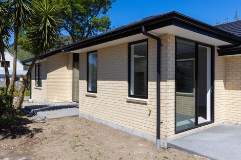 Photo of property in 213a Waikawa Road, Waikawa, Picton, 7220