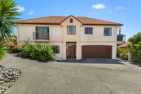 Photo of property in 30 Parkwood Crescent, Gulf Harbour, Whangaparaoa, 0930