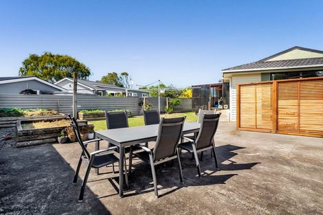 Photo of property in 7 Pitt Street, Normanby, Hawera, 4614