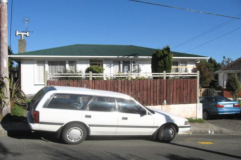 Photo of property in 24 John Street, Stokes Valley, Lower Hutt, 5019