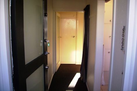 Photo of property in 2 Moncrieff Street, Mount Victoria, Wellington, 6011