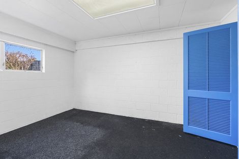 Photo of property in 15 Clifton Drive, Waitara, 4320