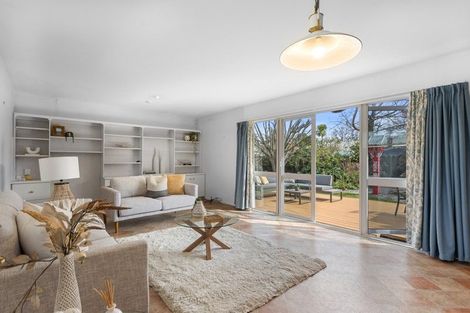 Photo of property in 53 Westburn Terrace, Burnside, Christchurch, 8041