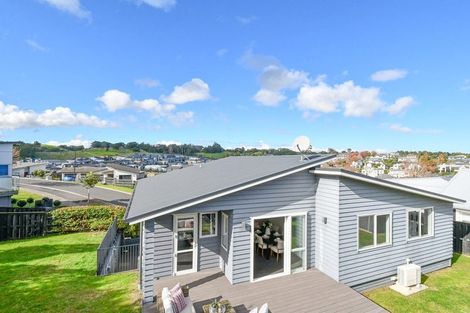 Photo of property in 3 Stile Place, Pukekohe, 2120
