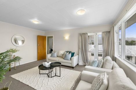 Photo of property in 296 Naenae Road, Naenae, Lower Hutt, 5011