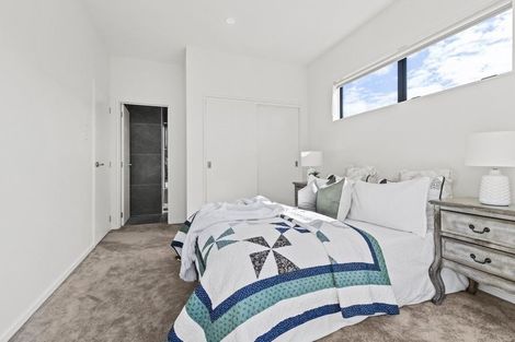 Photo of property in 51 Turret Lane, Hobsonville, Auckland, 0616