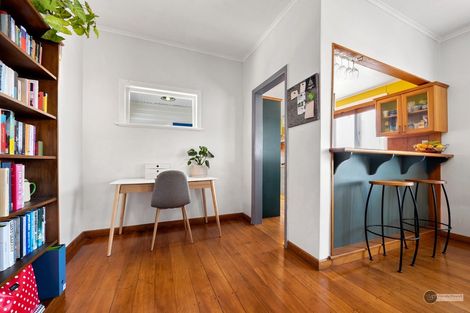 Photo of property in 381 Jackson Street, Petone, Lower Hutt, 5012