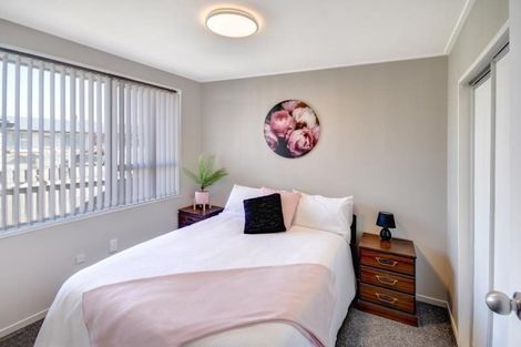 Photo of property in 72c Bay View Road, South Dunedin, Dunedin, 9012