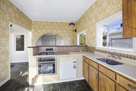 Photo of property in 46 Egmont Street, Hawera, 4610