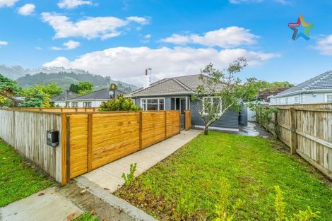 Photo of property in 15c Burden Avenue, Wainuiomata, Lower Hutt, 5014