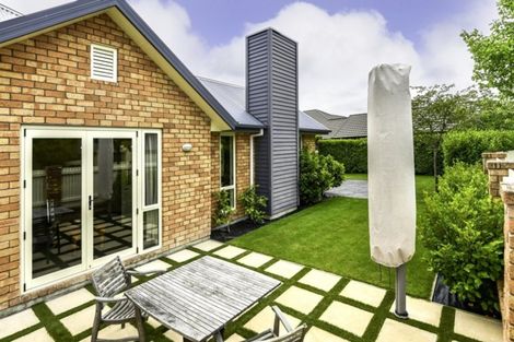 Photo of property in 12 Six Silvers Avenue, Halswell, Christchurch, 8025