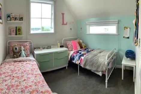 Photo of property in 49 Kensington Avenue, Petone, Lower Hutt, 5012