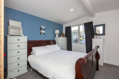 Photo of property in 16 Ruru Road, Otaihanga, Paraparaumu, 5036