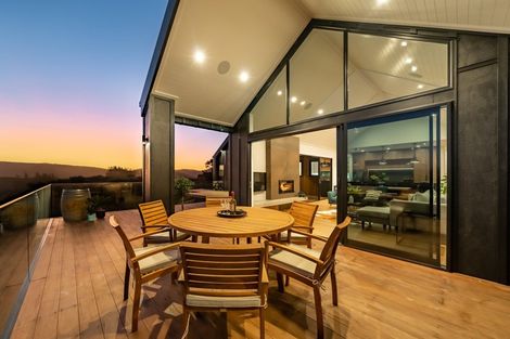 Photo of property in 229 Fairview Drive, Birchville, Upper Hutt, 5372