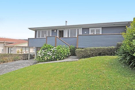 Photo of property in 22 Kendale Drive, Leigh, 0985