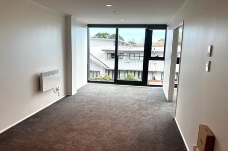 Photo of property in 14c/30 Westward Ho, Glen Eden, Auckland, 0602