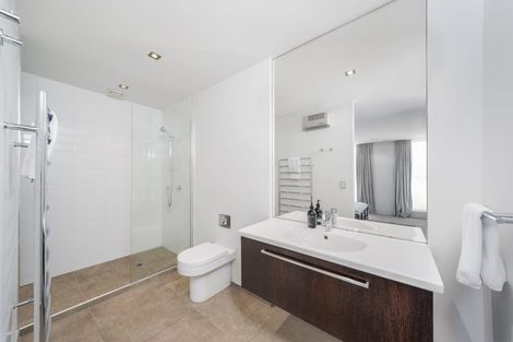 Photo of property in 12 Holly Road, St Albans, Christchurch, 8014