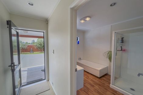 Photo of property in 10 Somners Way, Waipu, 0510