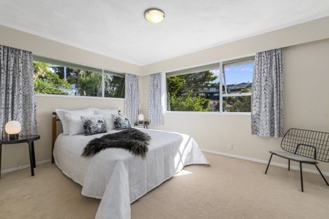 Photo of property in 4 Prestige Place, Castor Bay, Auckland, 0620