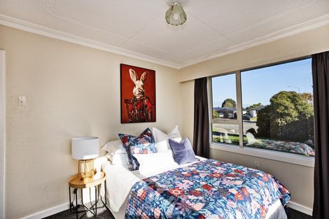 Photo of property in 93 Conway Crescent, Glengarry, Invercargill, 9810