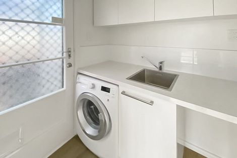 Photo of property in 2/70 Proctor Street, Papanui, Christchurch, 8053