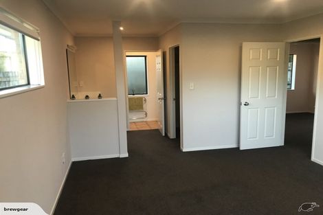 Photo of property in 20 Widdison Place, Albany, Auckland, 0632