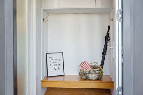 Photo of property in 79 Marine Parade, Paraparaumu Beach, Paraparaumu, 5032