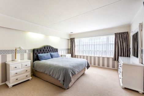 Photo of property in 33 Peel Place, Wainuiomata, Lower Hutt, 5014