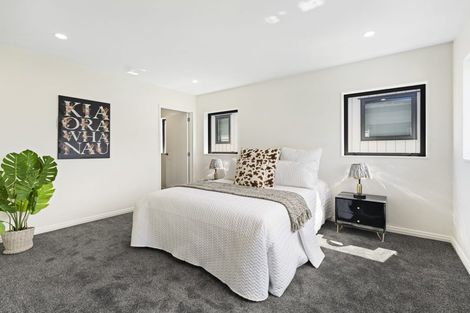 Photo of property in 3/142 Great South Road, Manurewa, Auckland, 2102