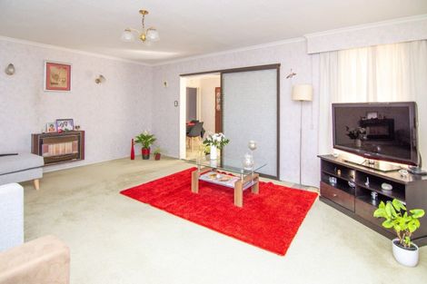 Photo of property in 3a Huata Place, West End, Palmerston North, 4412