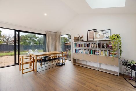 Photo of property in 11 Ketton Place, St Albans, Christchurch, 8052