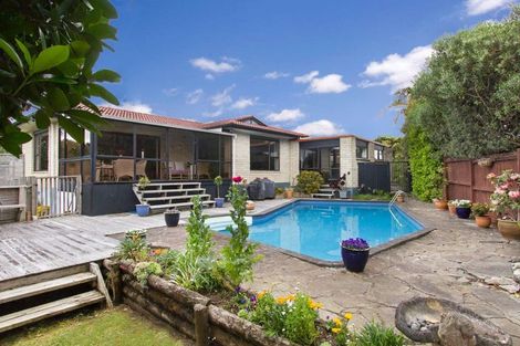 Photo of property in 23 Bluewater Place, Wattle Downs, Auckland, 2103