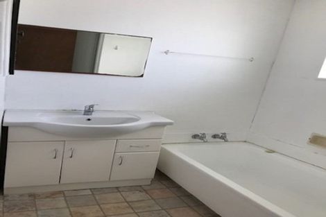 Photo of property in 230a Mitchell Street, Brooklyn, Wellington, 6021